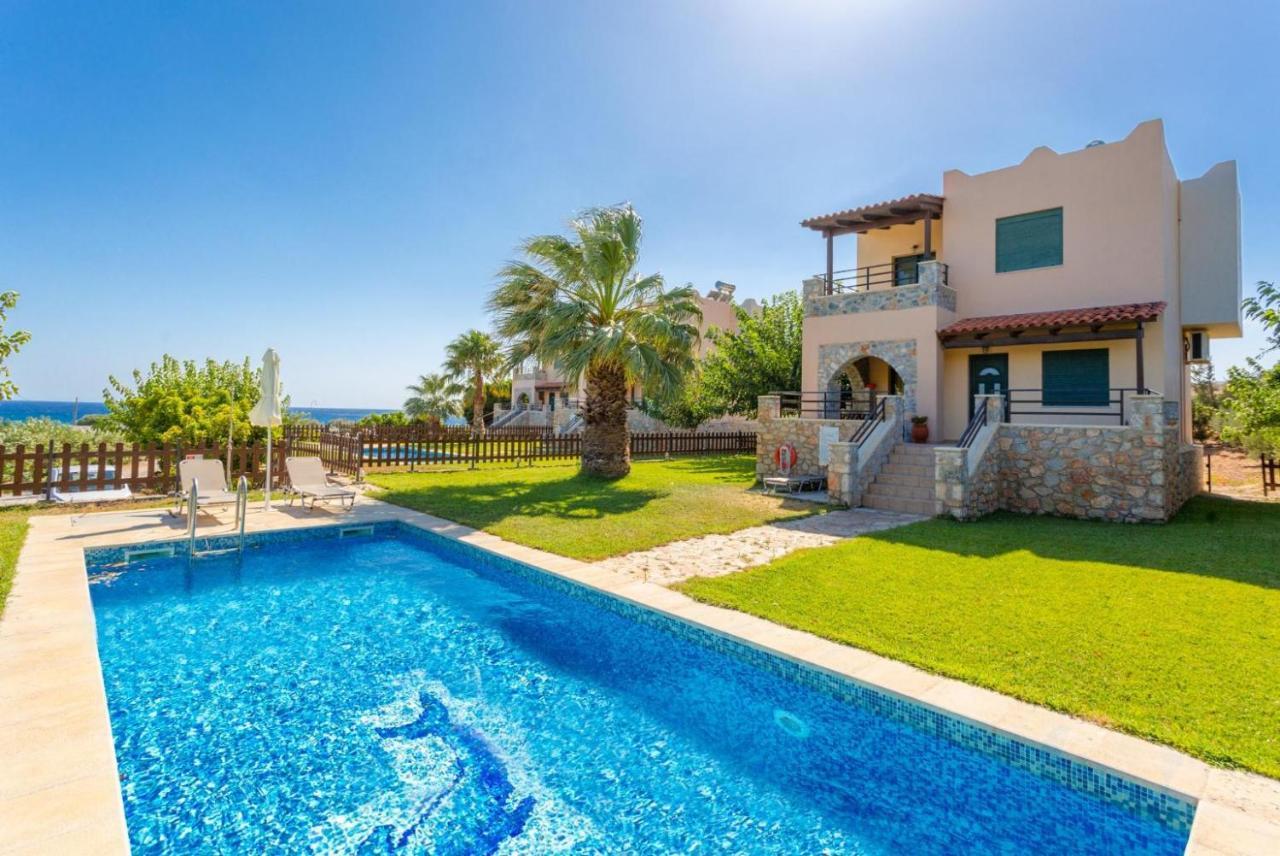 פראנגוקאסטלון Spiros Beach Villa מראה חיצוני תמונה